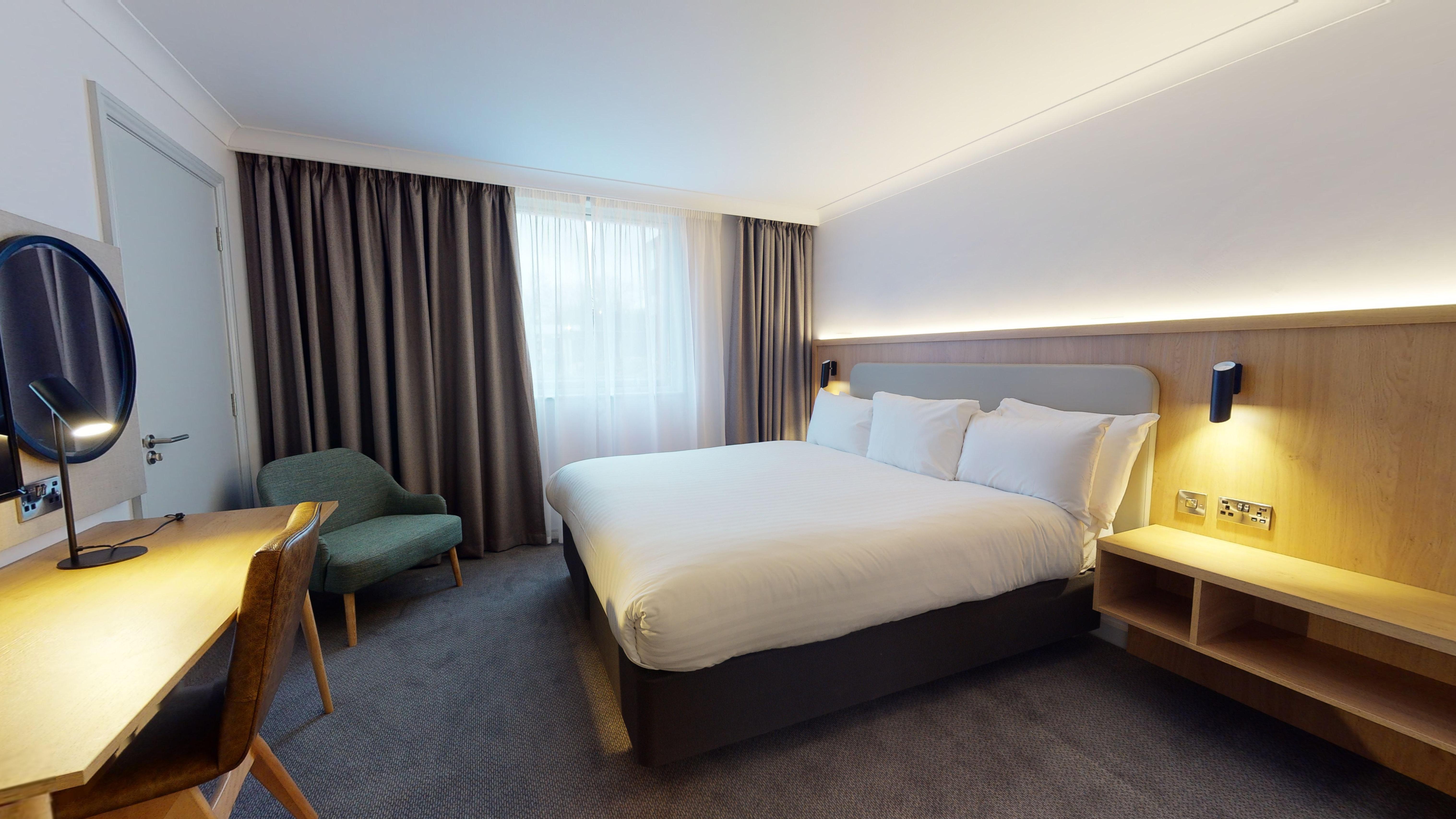 Holiday Inn Brentwood By Ihg Exterior foto