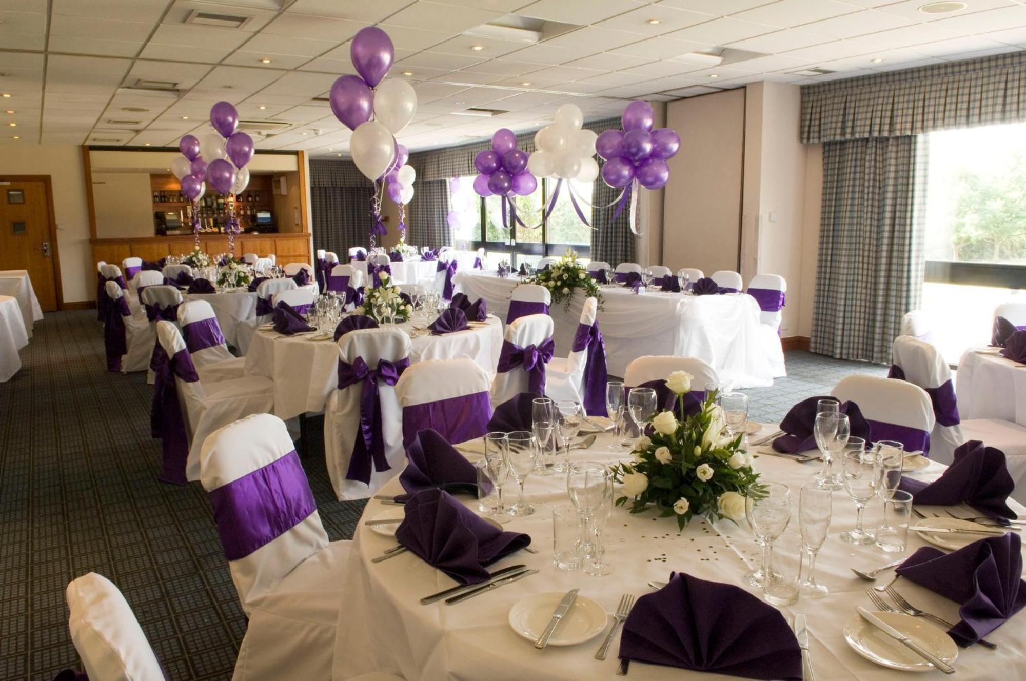 Holiday Inn Brentwood By Ihg Exterior foto